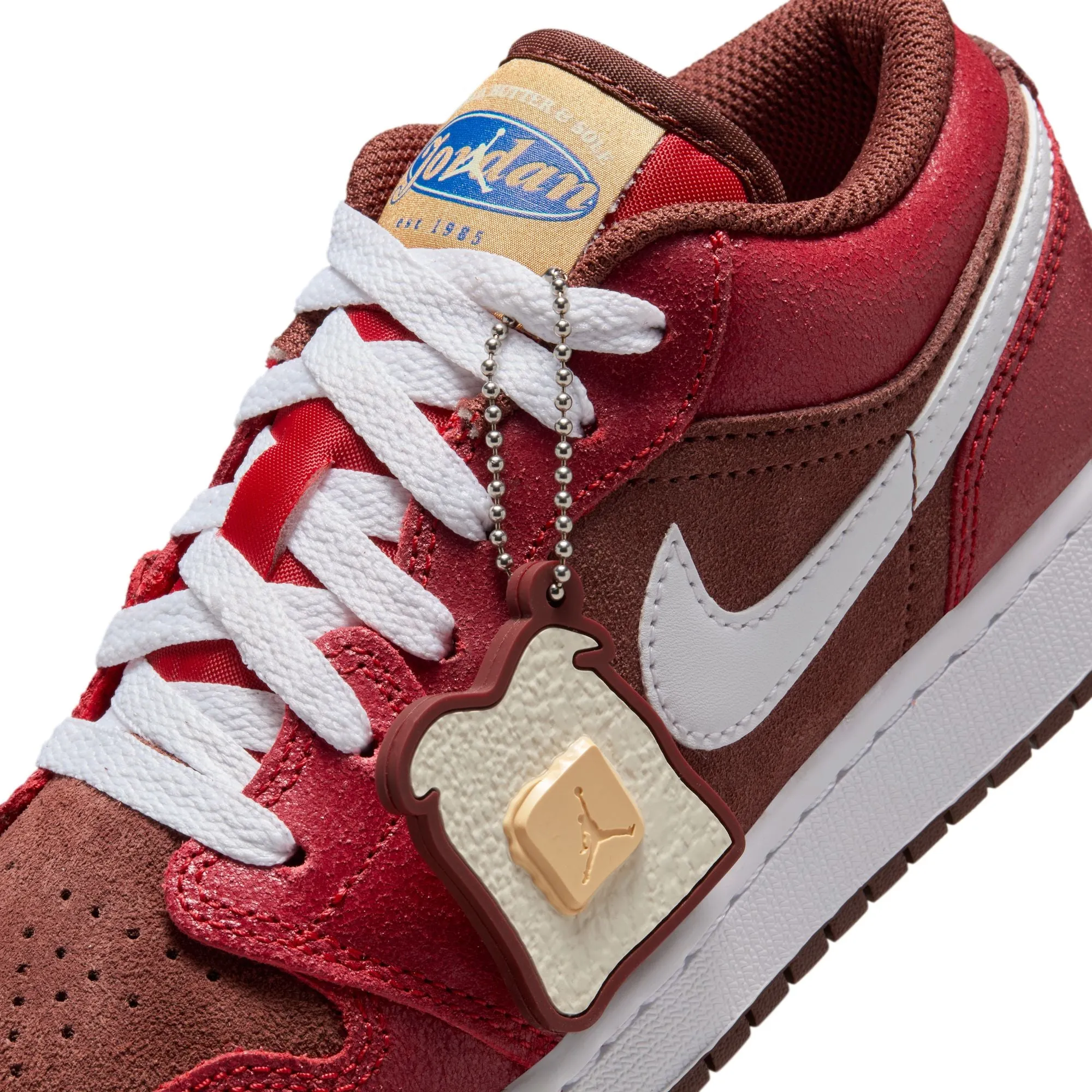 Air Jordan 1 Kids Low SE 'Buttered Toast' Shoes