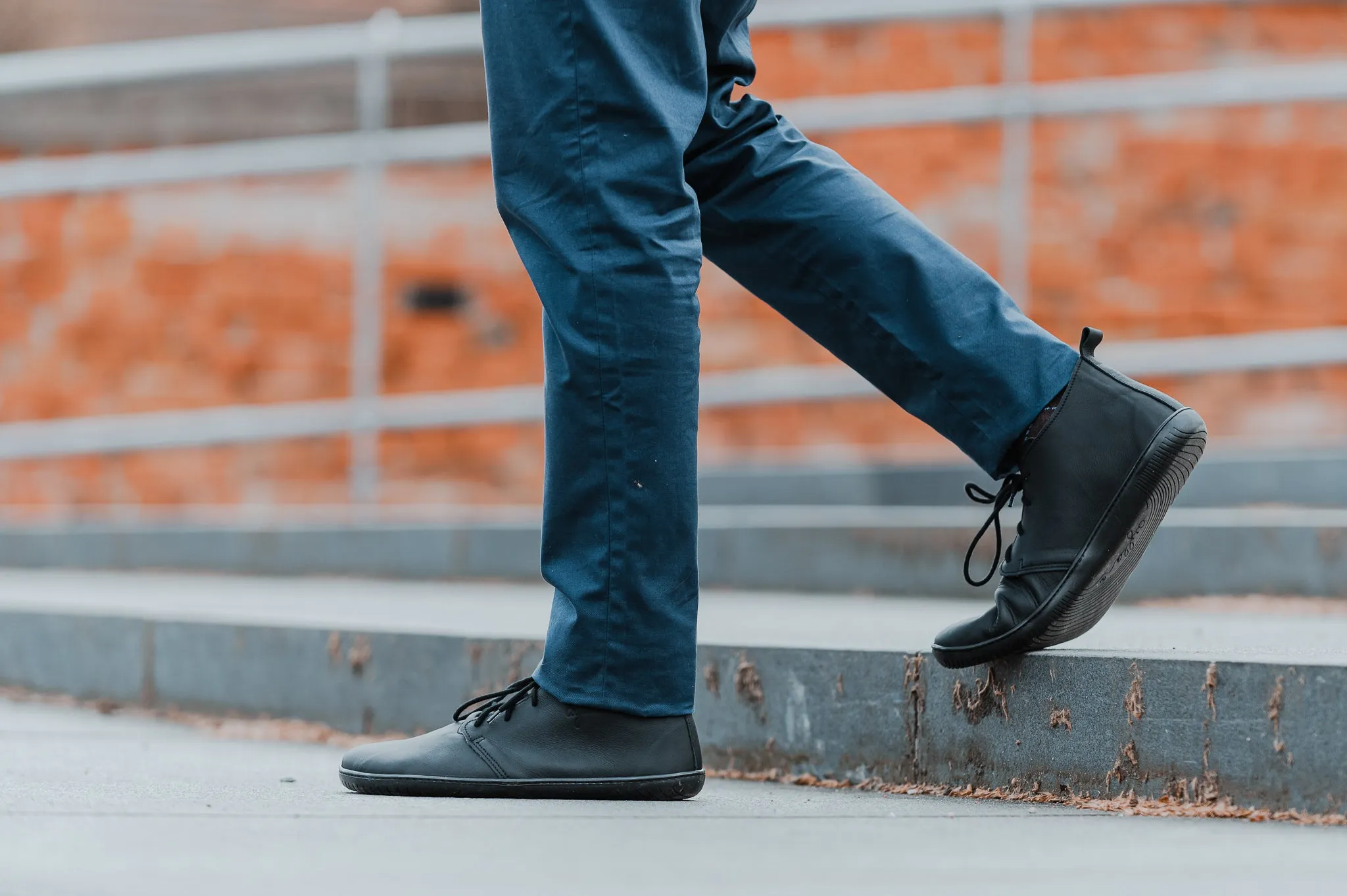 AYLLA BAREFOOT ANKLE CUT TIKSI MENS - BLACK