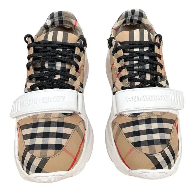 Burberry Regis Trainers UK 6
