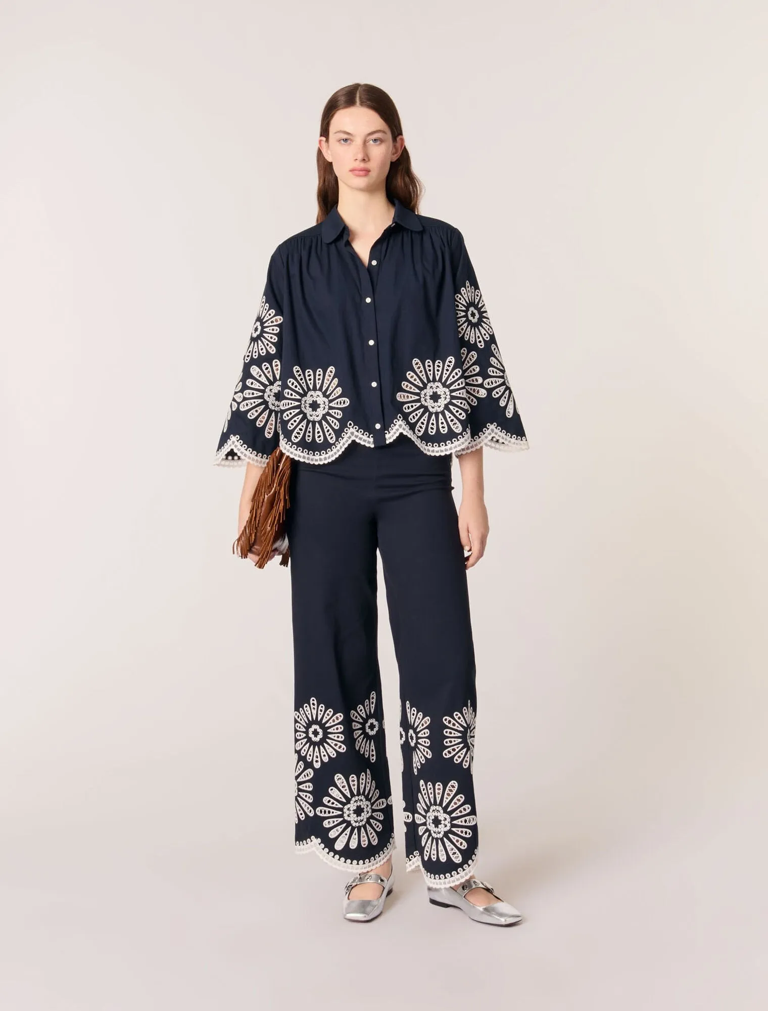 Cropped shirt with crochet detail