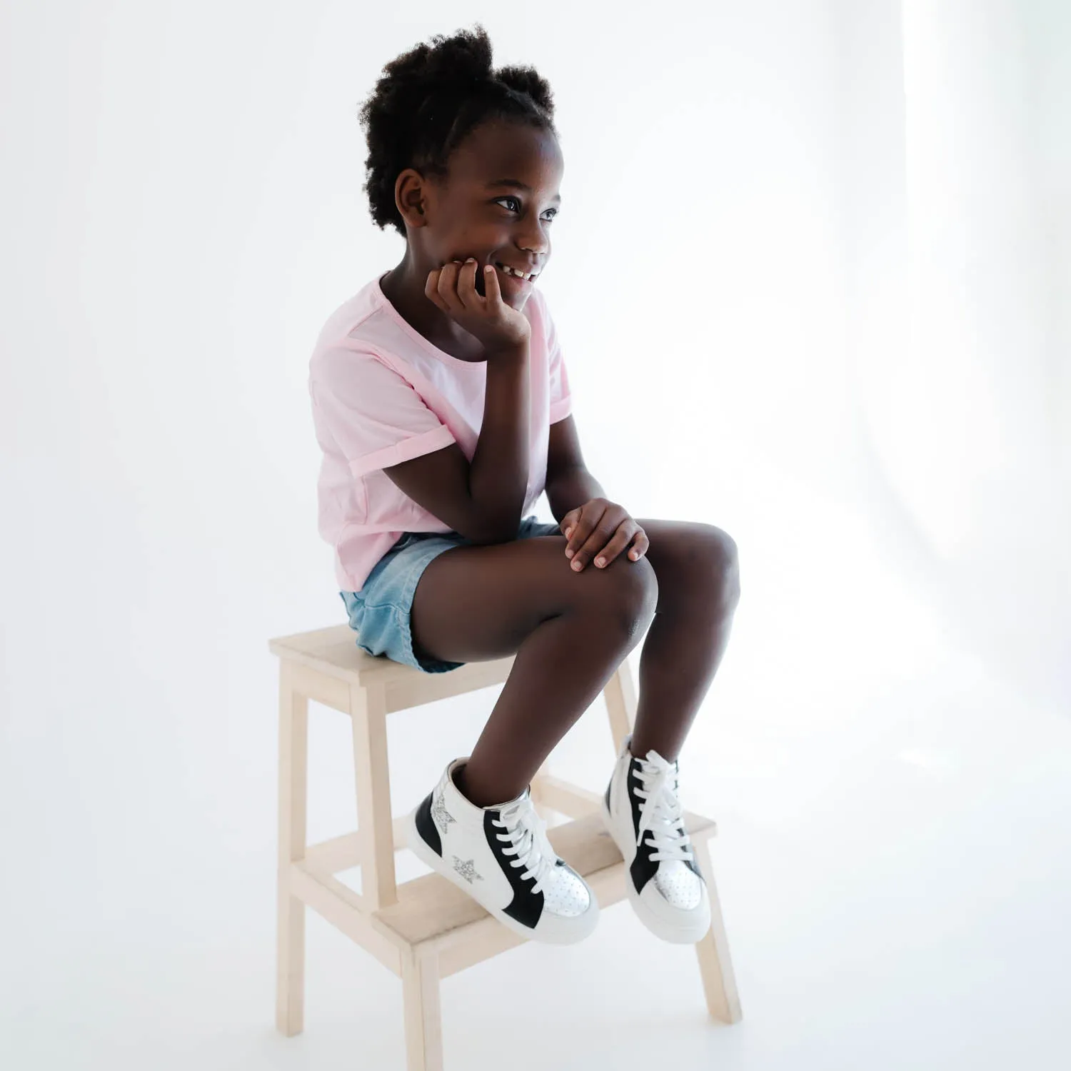 Miss Hannah Sneaker in Black & White - Kids from Yosi Samra