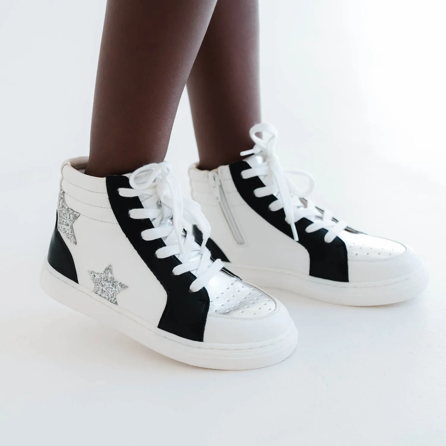 Miss Hannah Sneaker in Black & White - Kids from Yosi Samra