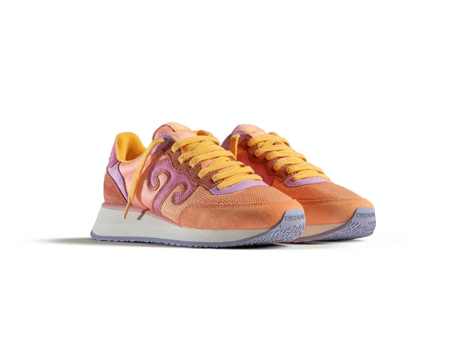 WuShu Master Trainer Caramel and barn red suede